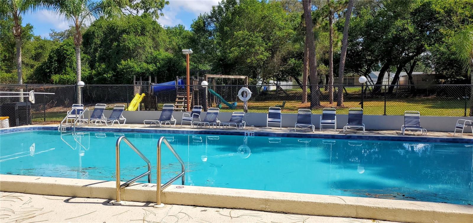 Image 19 of 21 For 1512 Bay View Street