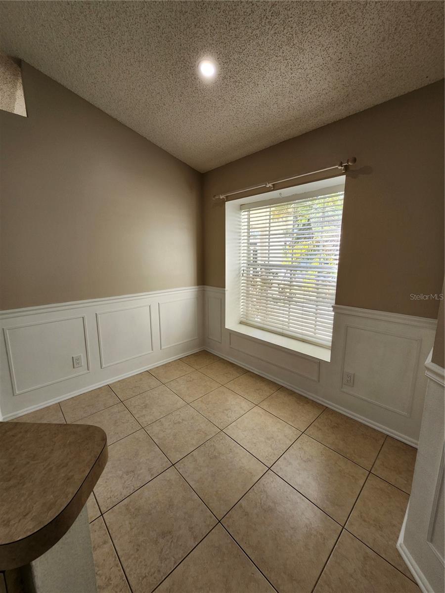 Image 7 of 21 For 1512 Bay View Street