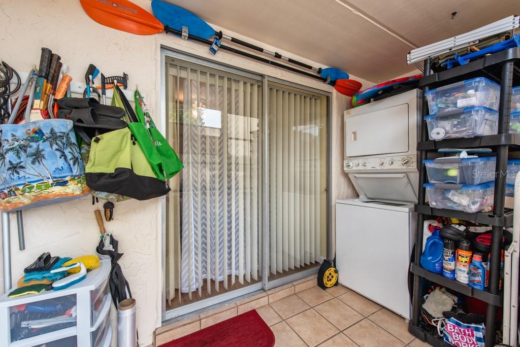 Image 24 of 49 For 12760 Indian Rocks Road 601