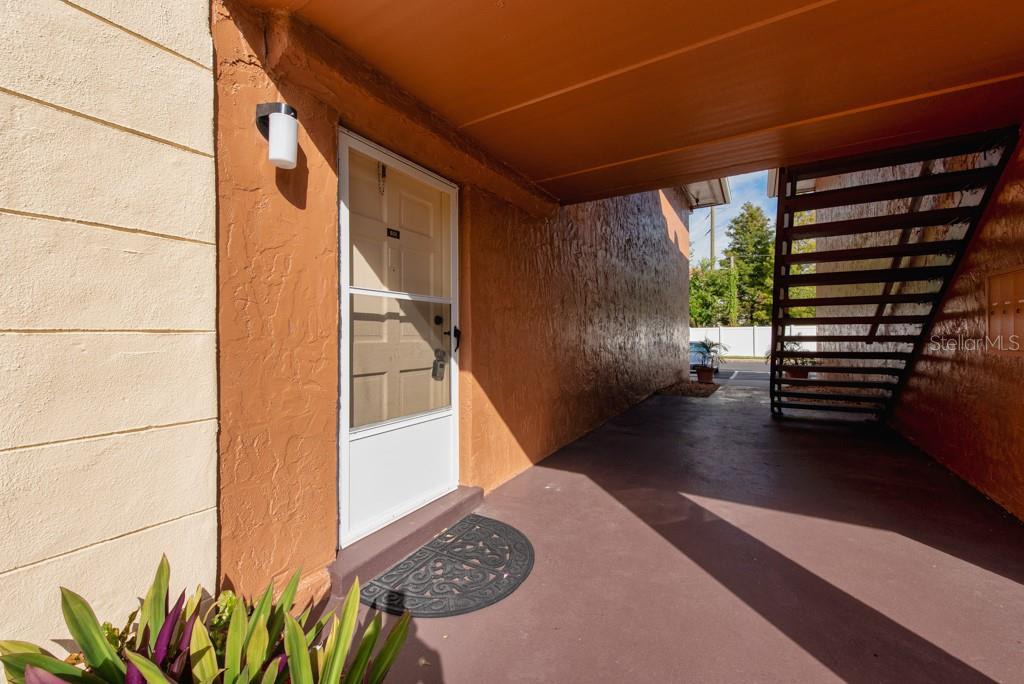 Image 4 of 49 For 12760 Indian Rocks Road 601