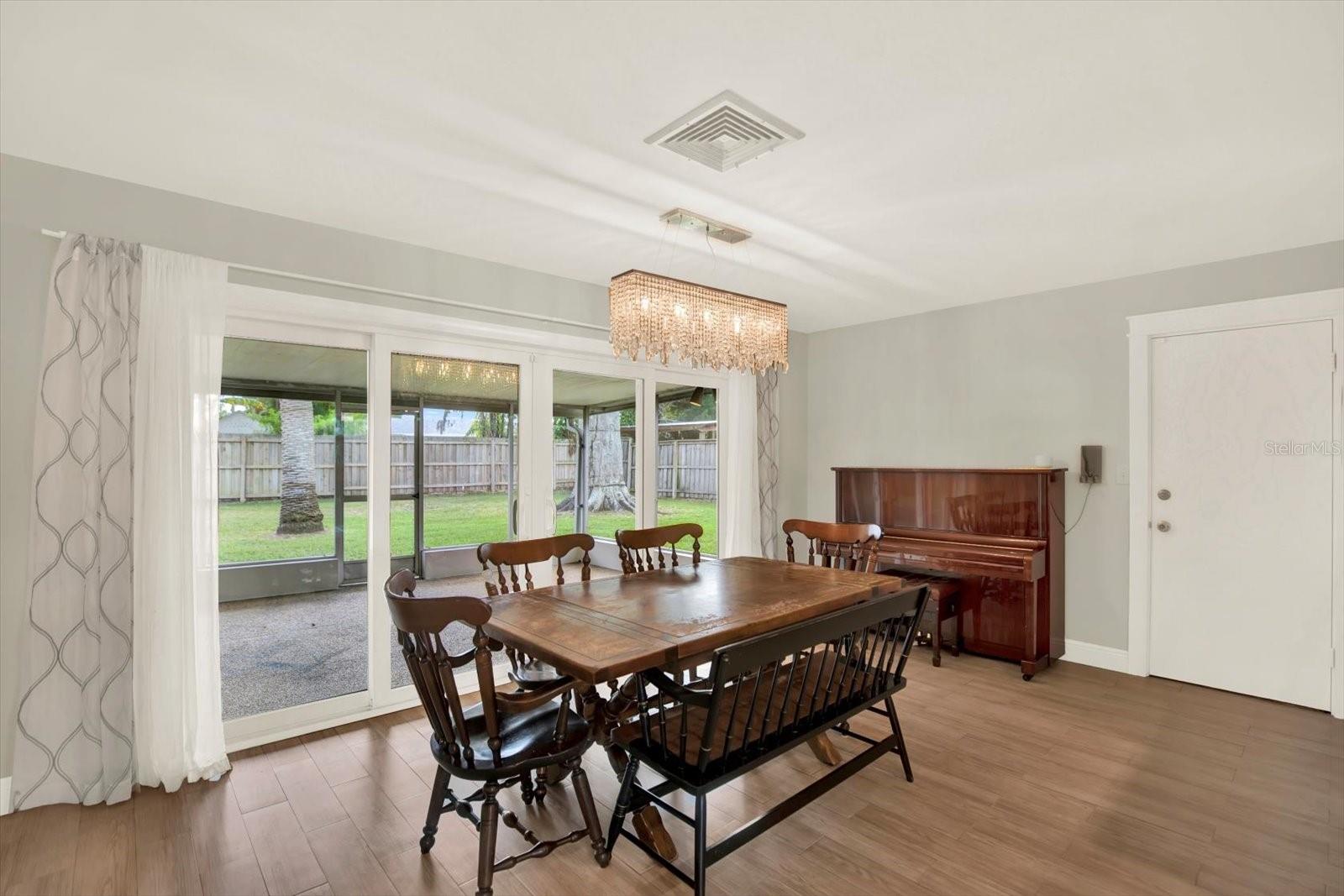 Image 10 of 29 For 1500 86th Avenue N