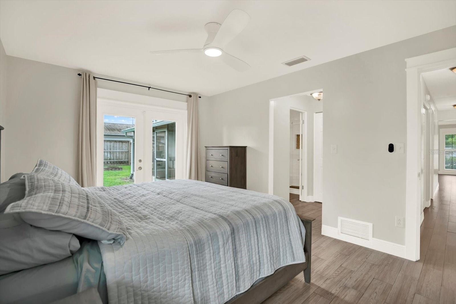 Image 13 of 29 For 1500 86th Avenue N