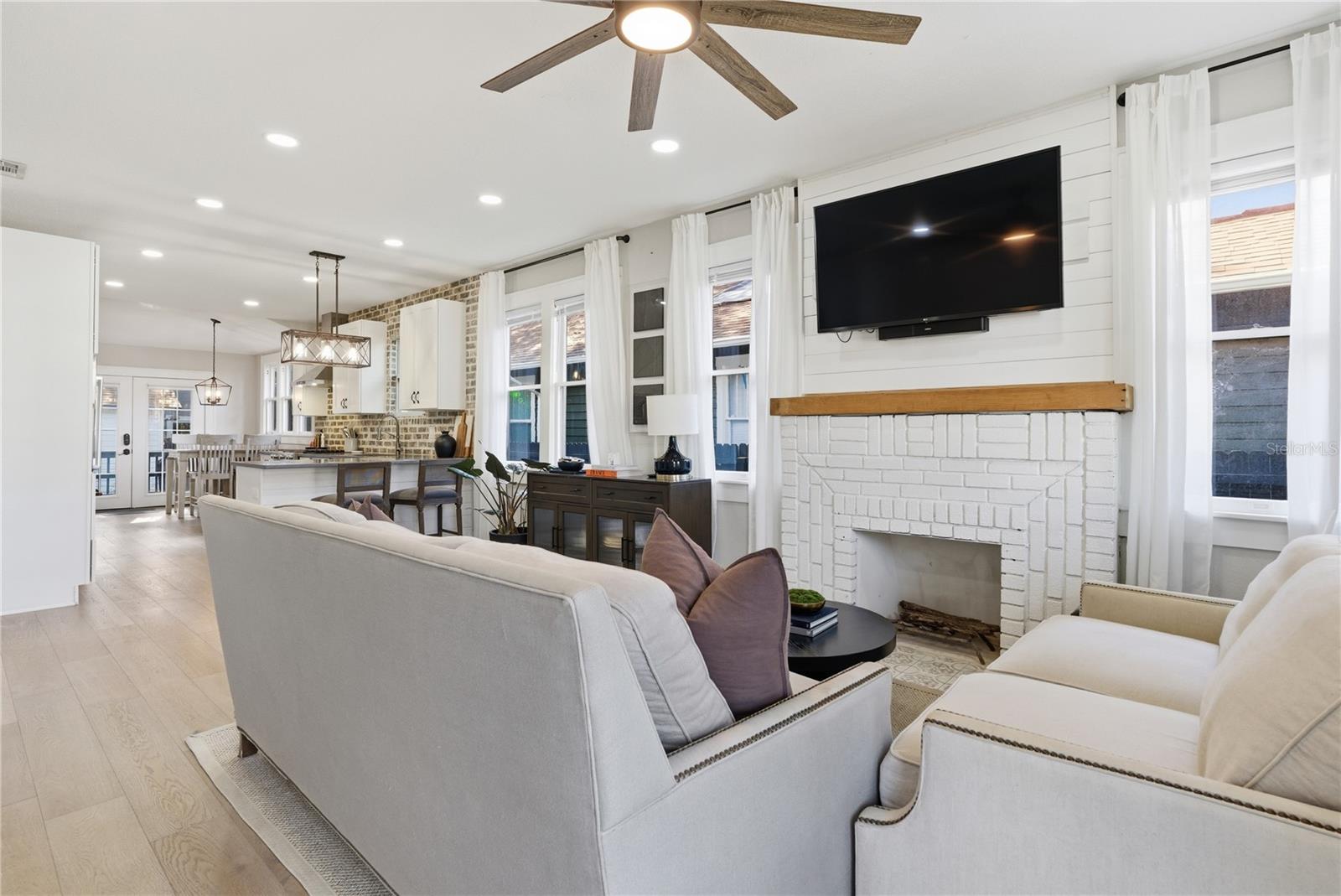 Image 10 of 49 For 540 9th Avenue N