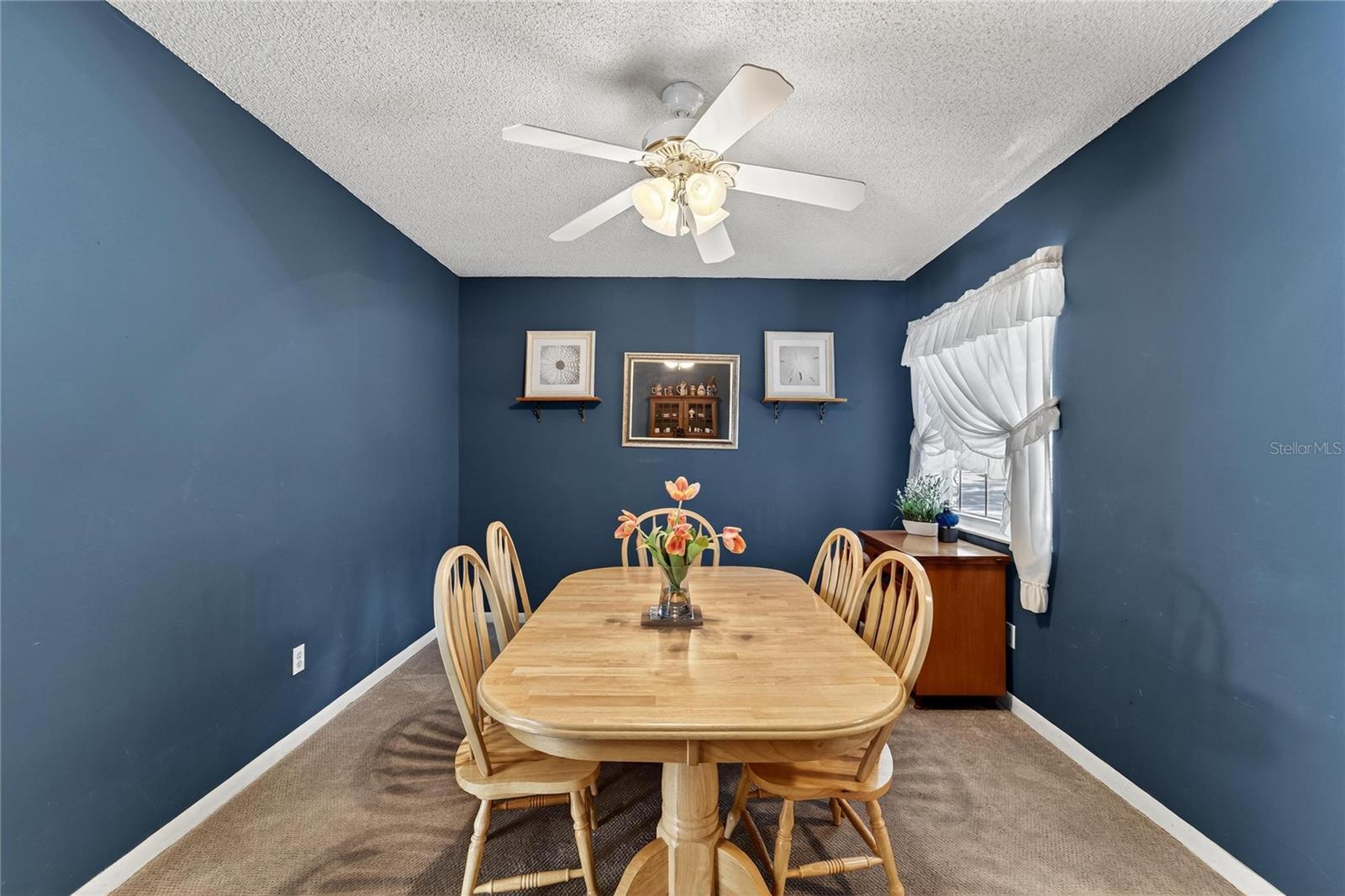 Listing photo id 17 for 612 Green Cove Drive