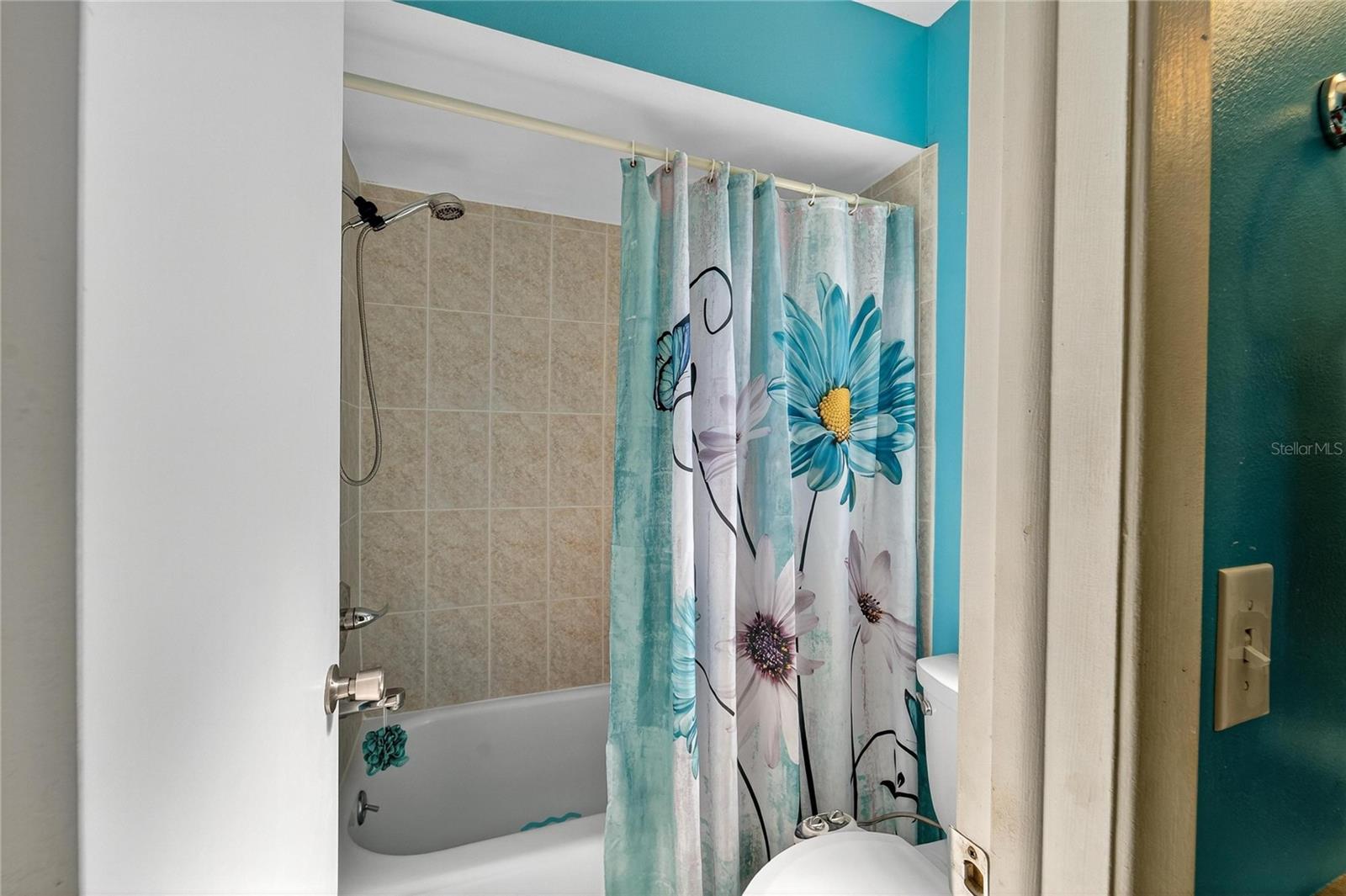 Listing photo id 24 for 612 Green Cove Drive