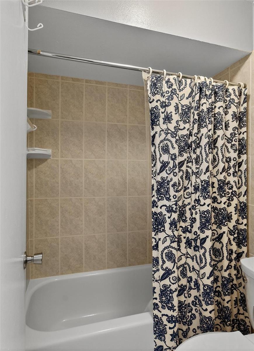 Listing photo id 28 for 612 Green Cove Drive