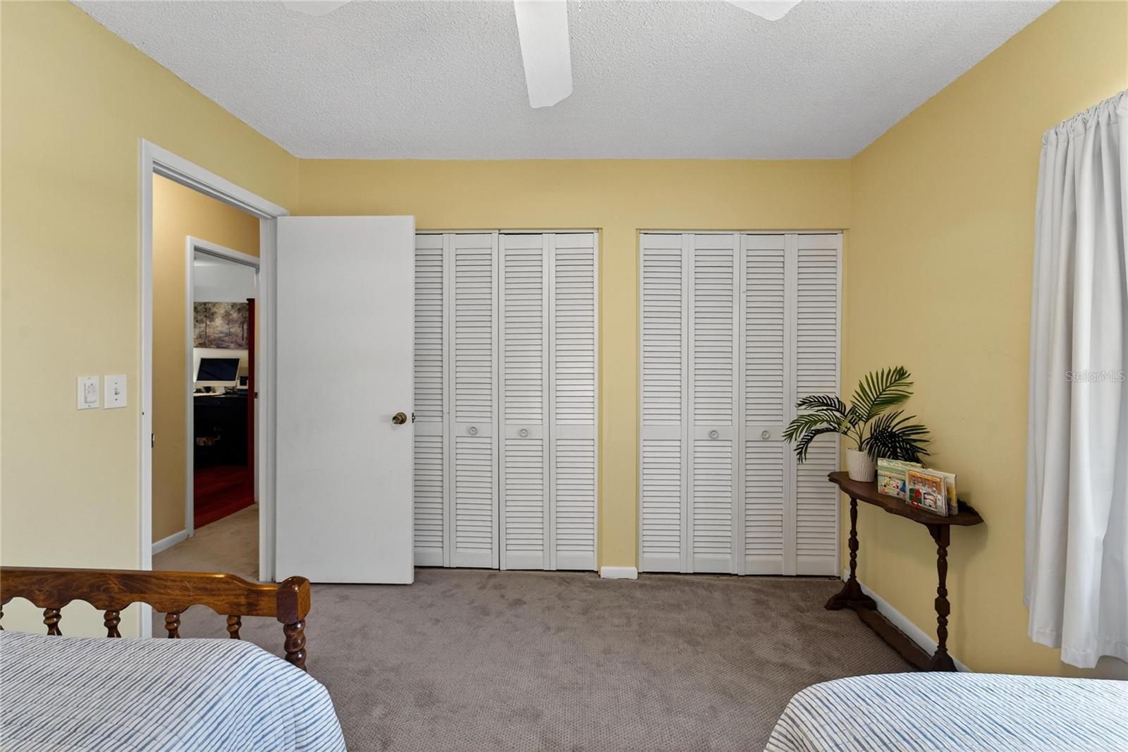 Listing photo id 31 for 612 Green Cove Drive