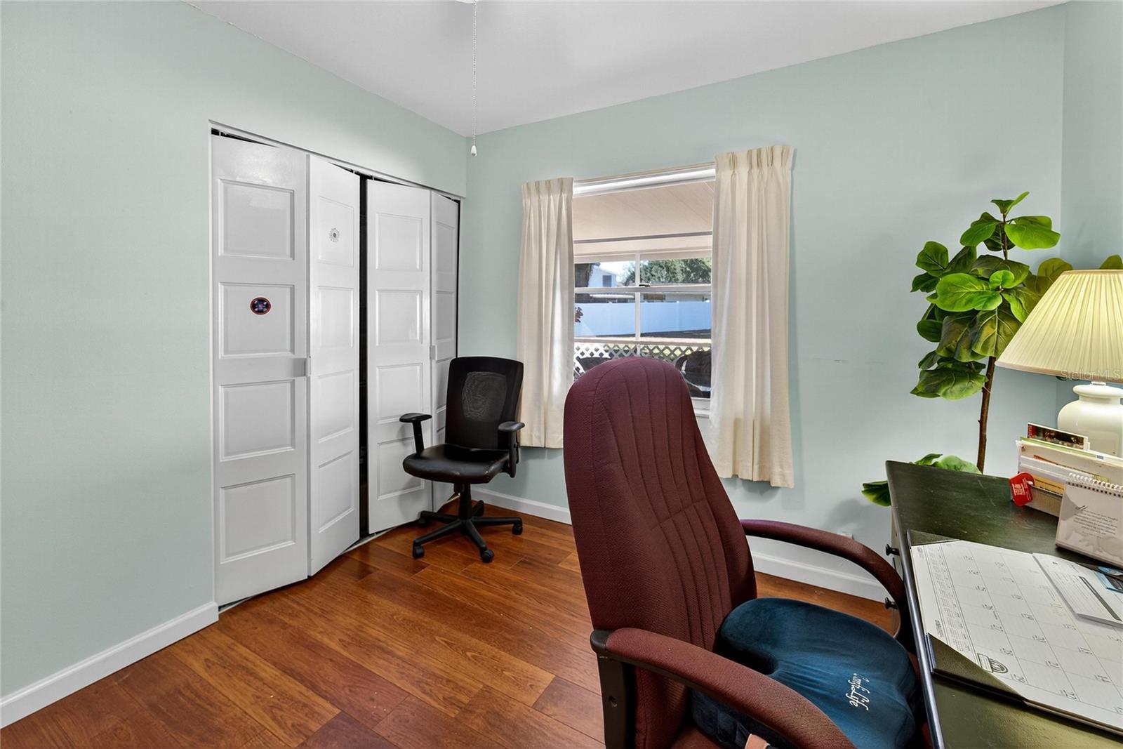 Listing photo id 37 for 612 Green Cove Drive