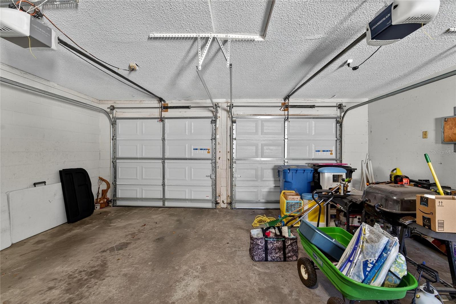 Listing photo id 40 for 612 Green Cove Drive