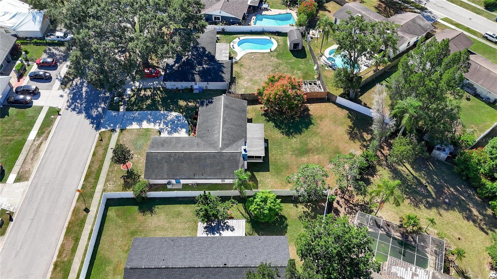 Listing photo id 51 for 612 Green Cove Drive