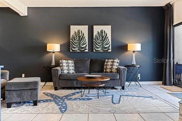 Image 4 of 15 For 557 Pinellas Bayway  222