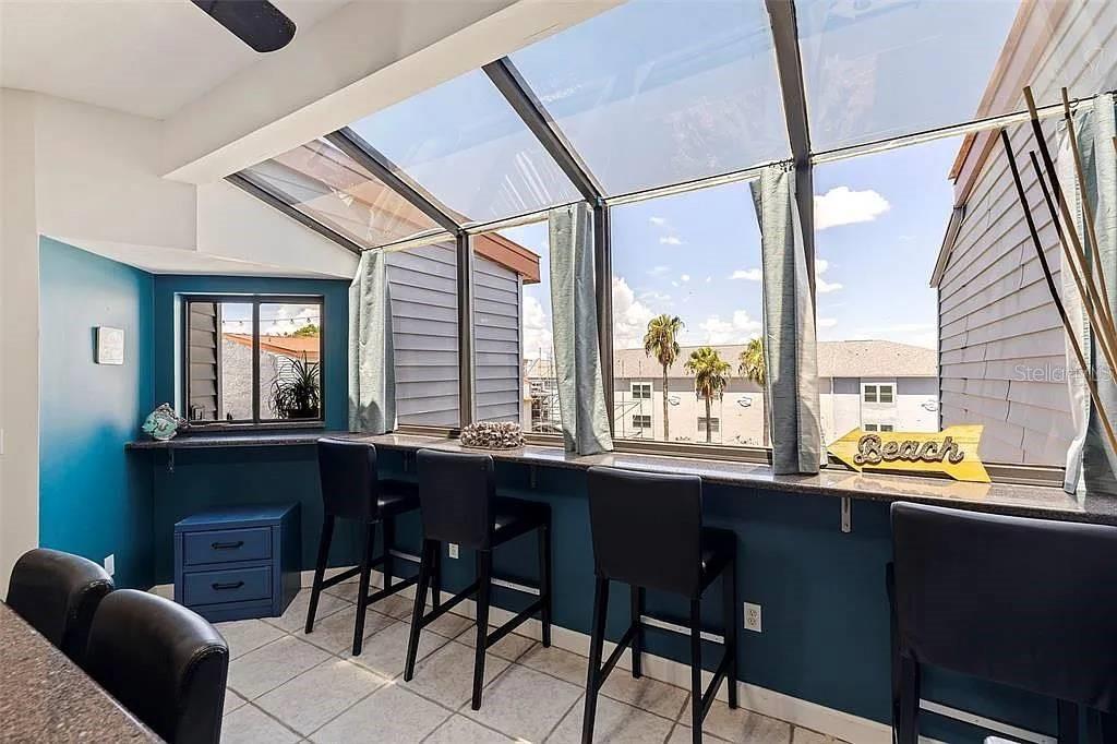 Image 7 of 15 For 557 Pinellas Bayway  222