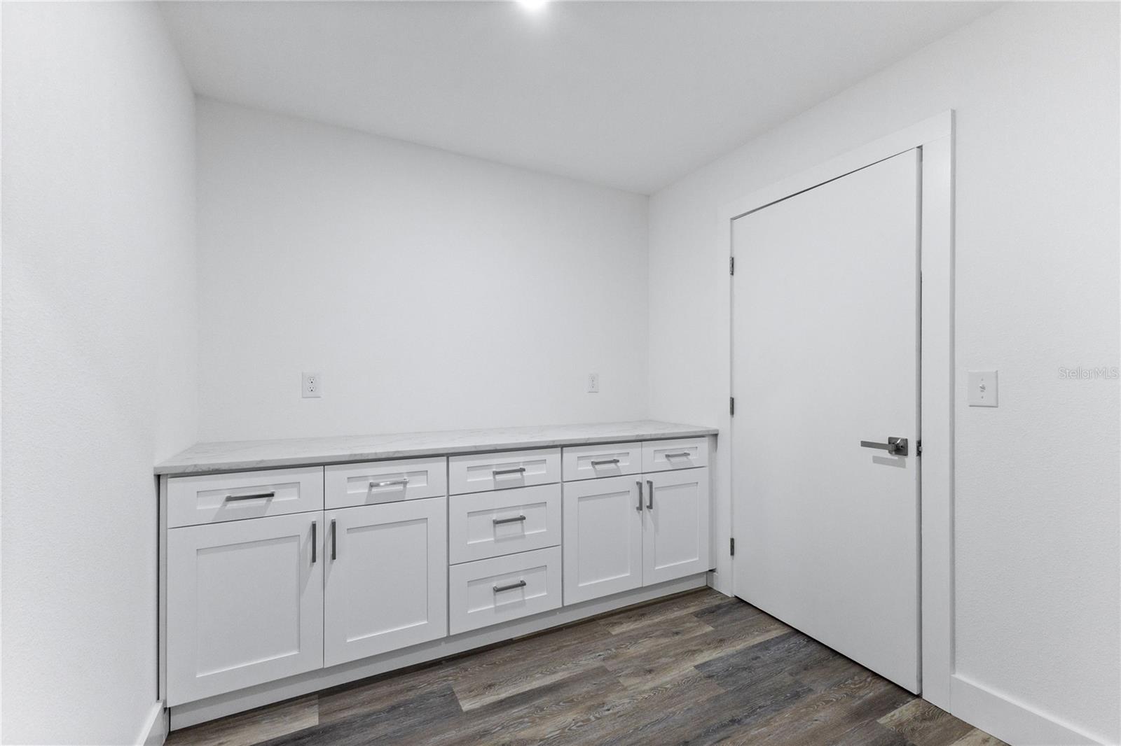 Image 46 of 58 For 4902 Stolls Avenue