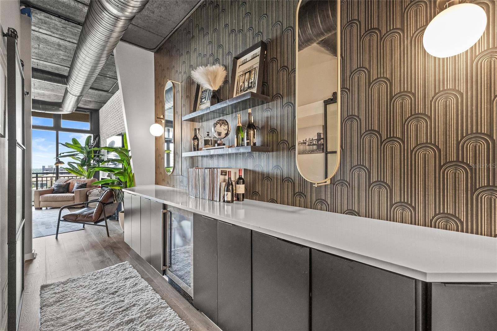 Image 10 of 48 For 175 2nd Street S 809