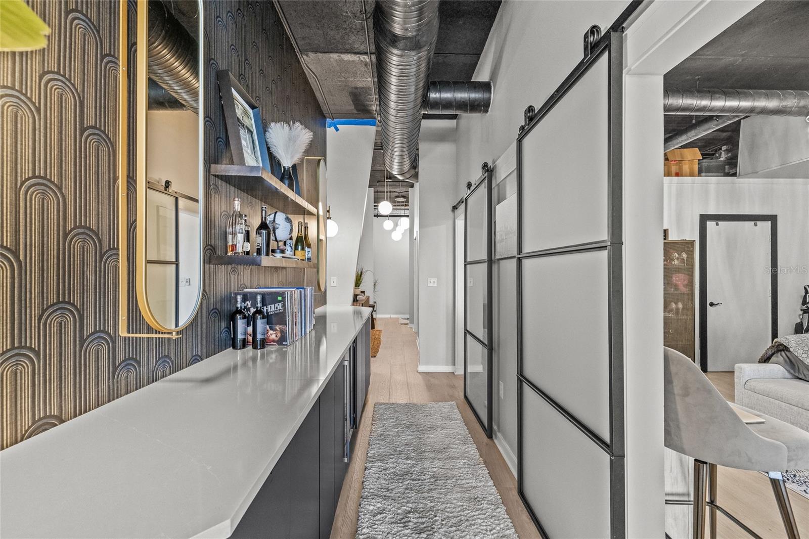 Image 12 of 48 For 175 2nd Street S 809