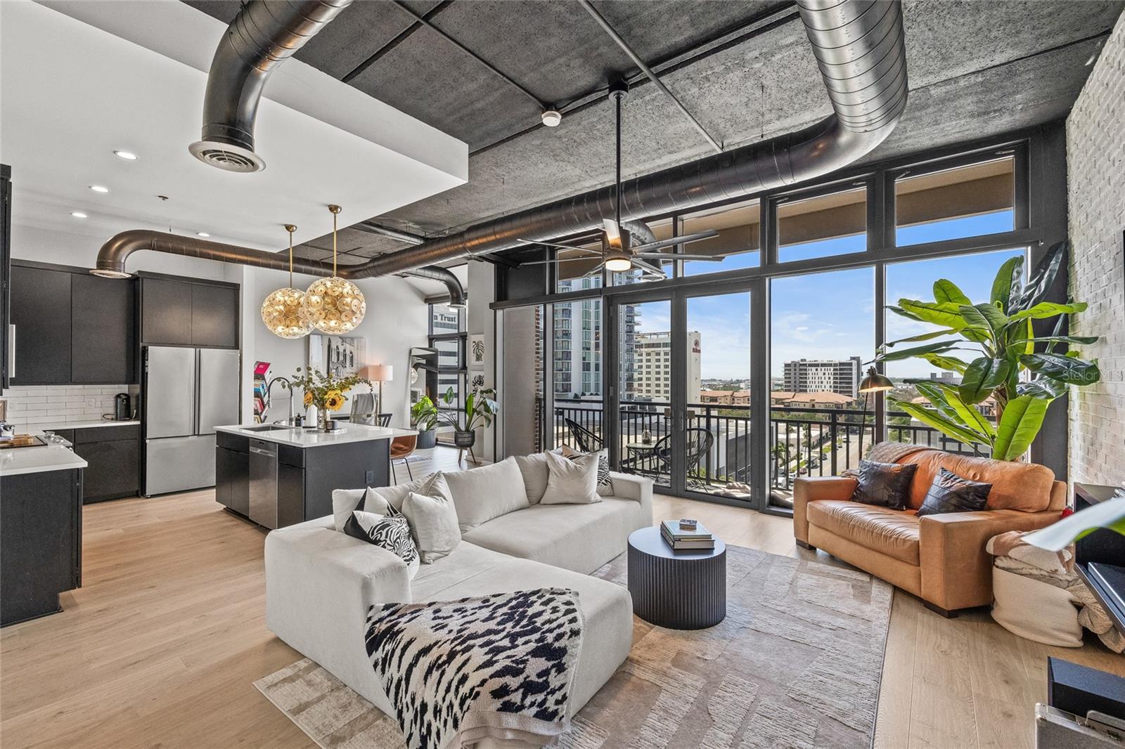 Image 13 of 48 For 175 2nd Street S 809