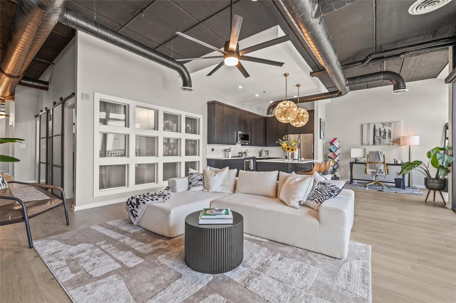 Image 16 of 48 For 175 2nd Street S 809