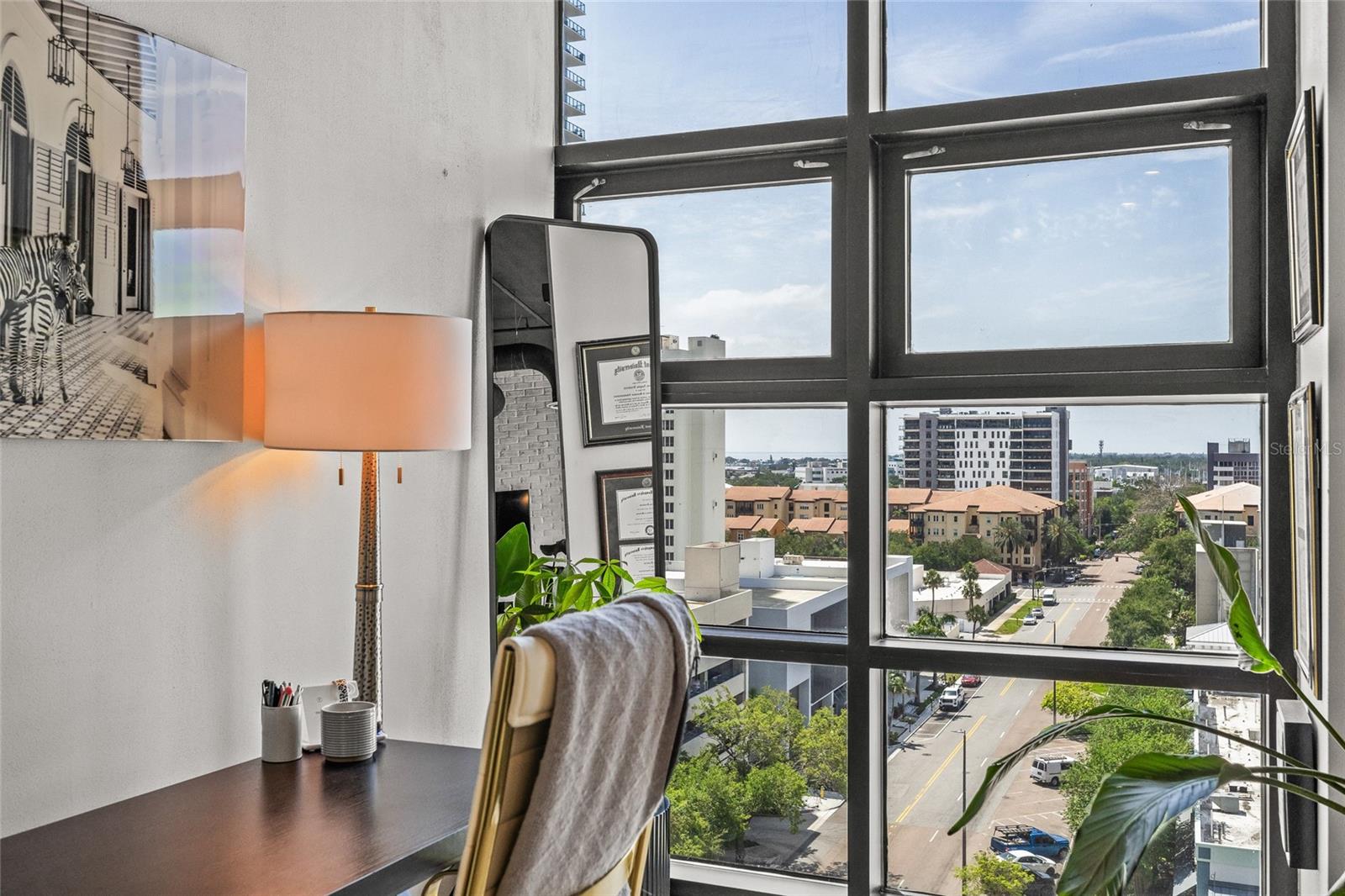 Image 25 of 48 For 175 2nd Street S 809