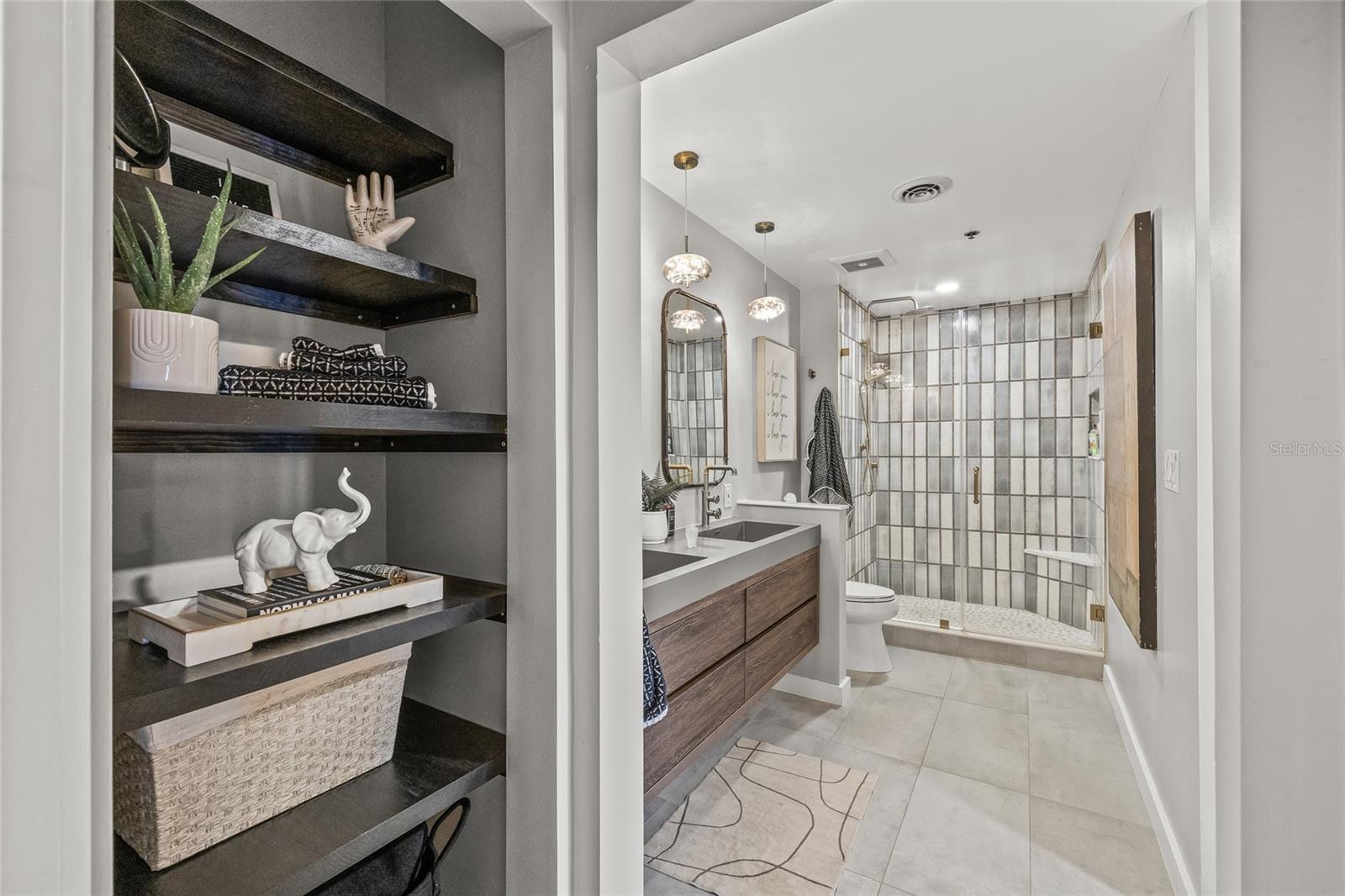 Image 30 of 48 For 175 2nd Street S 809