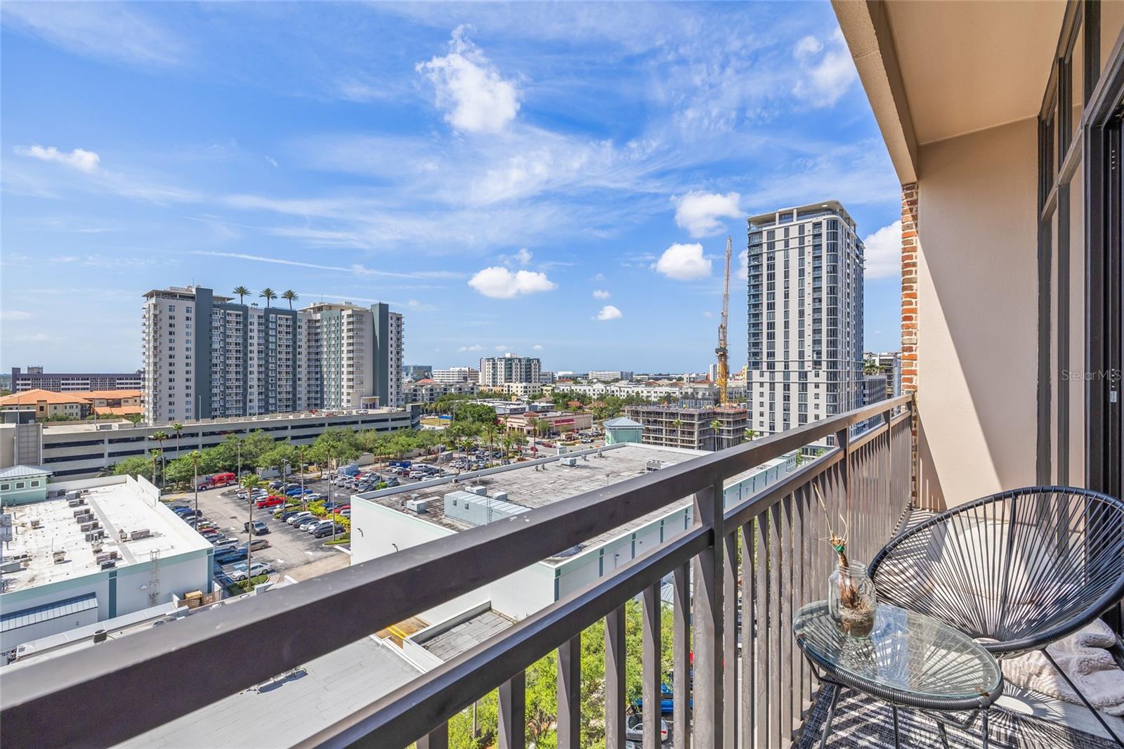 Image 39 of 48 For 175 2nd Street S 809