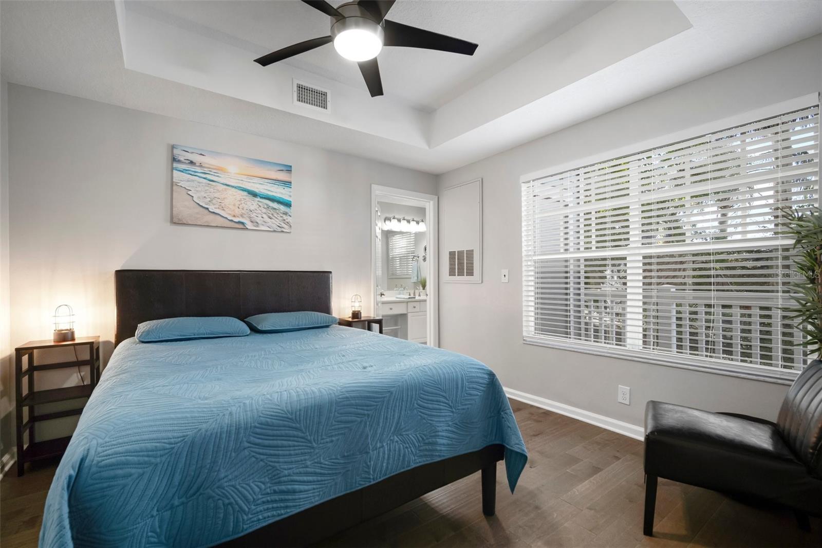 Image 11 of 69 For 800 Dakota Avenue 221