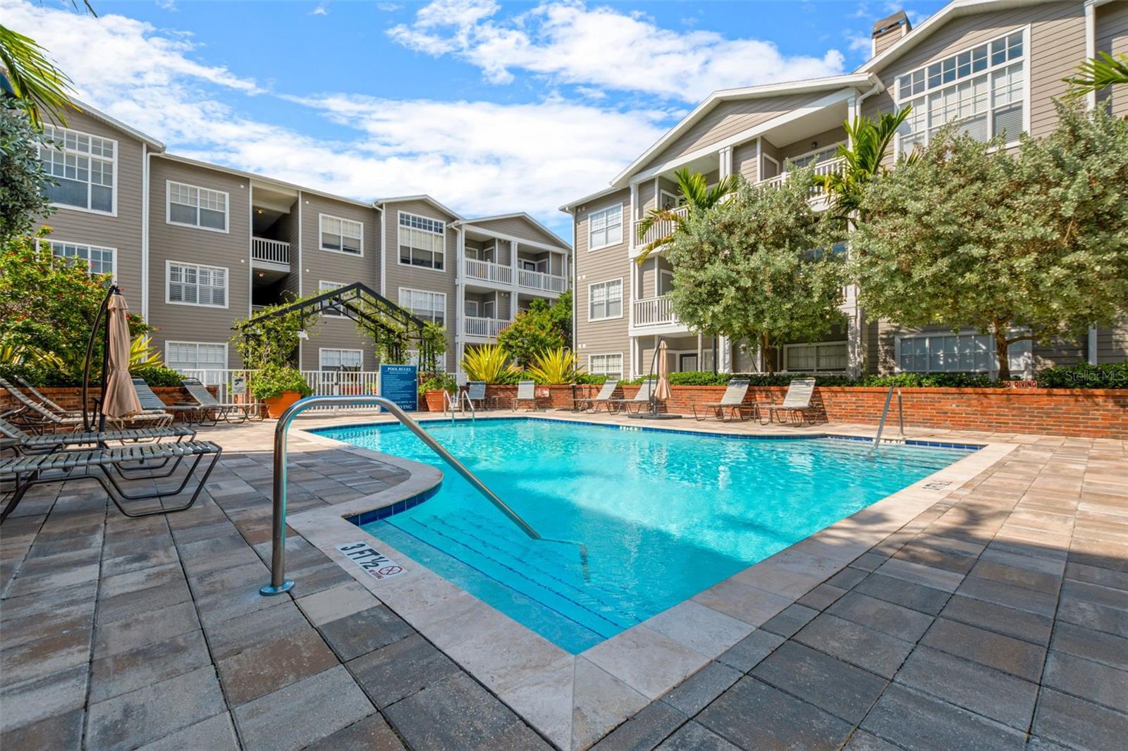 Image 28 of 69 For 800 Dakota Avenue 221