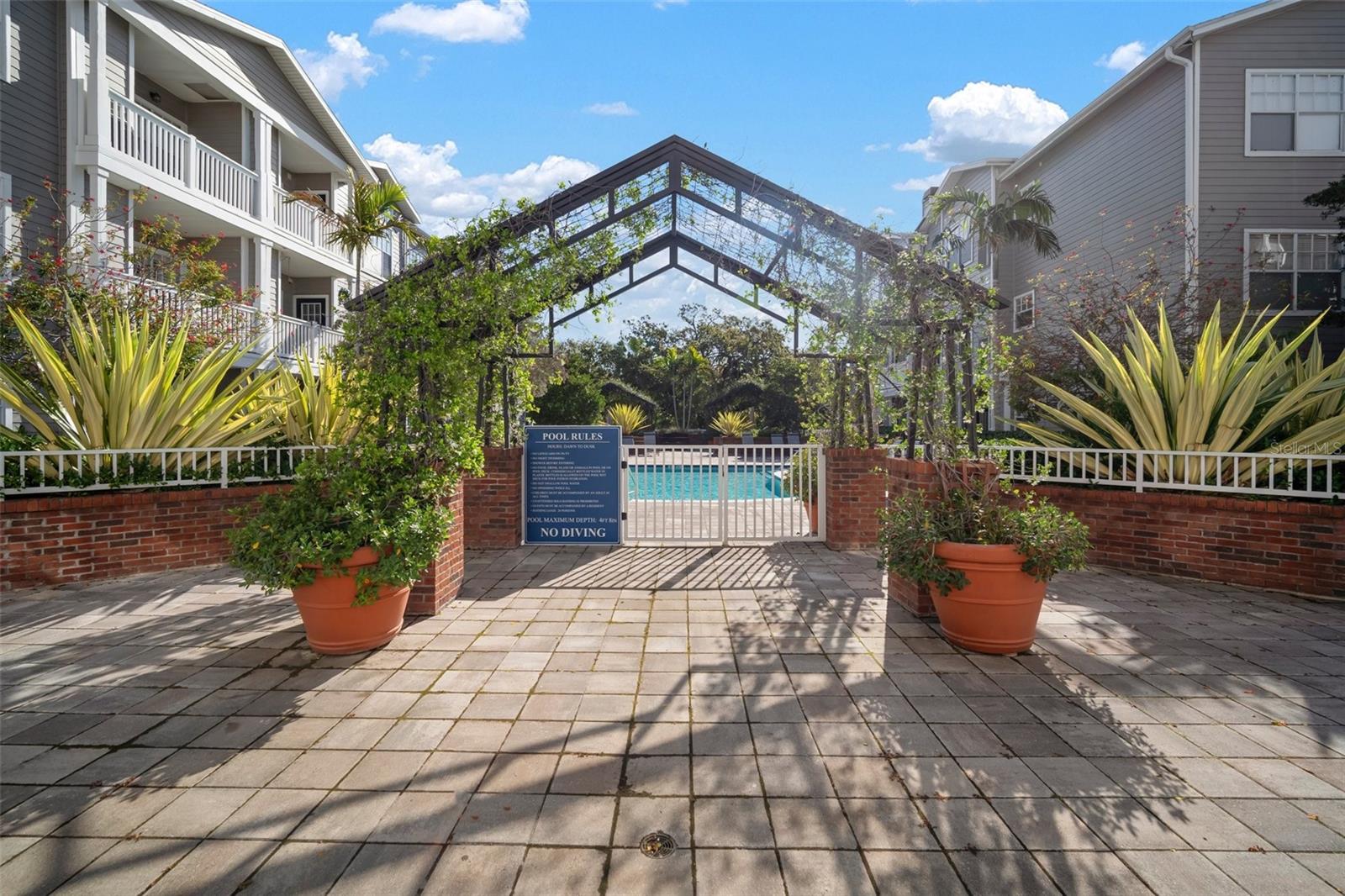 Image 31 of 69 For 800 Dakota Avenue 221