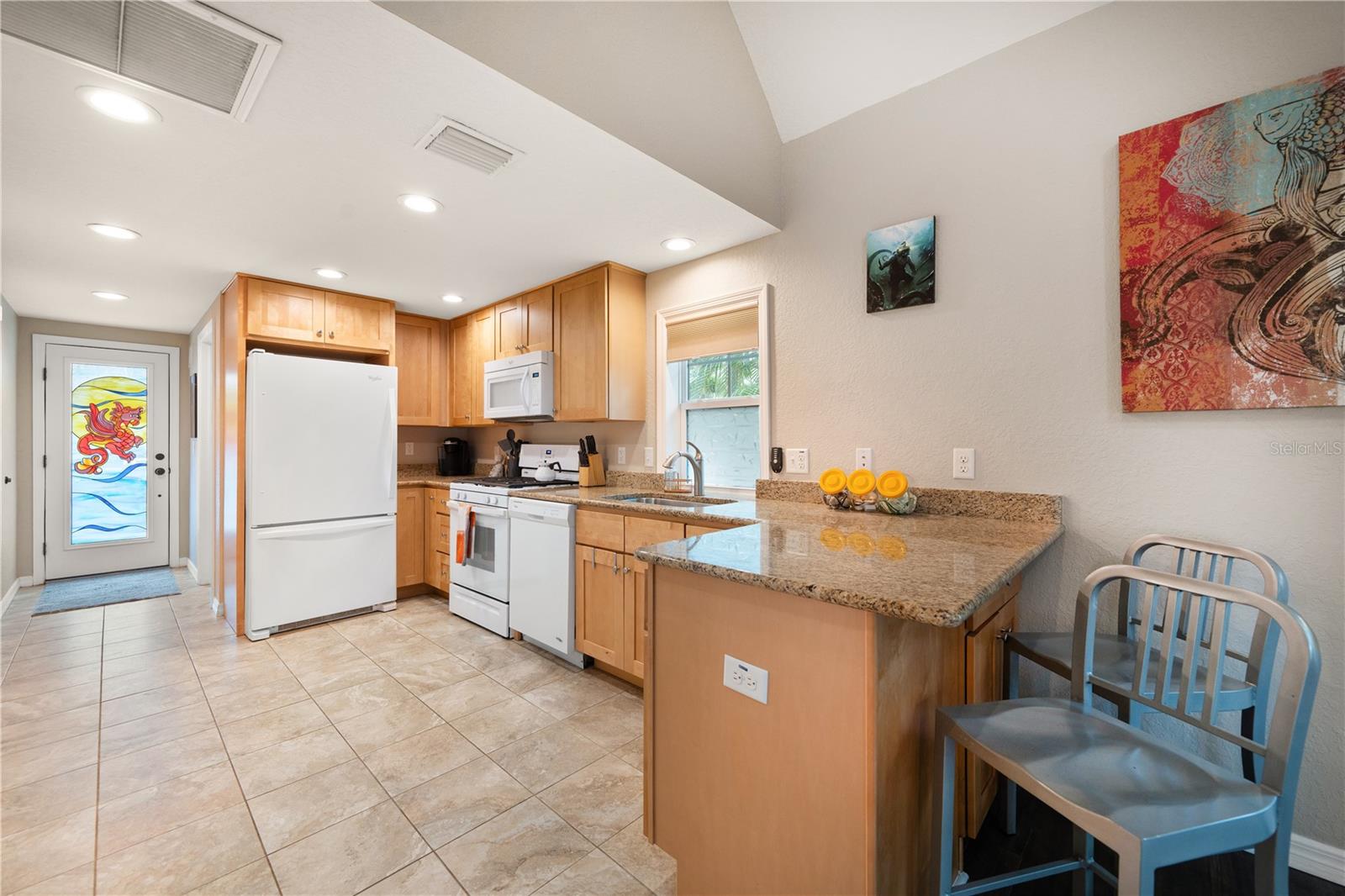 Image 11 of 26 For 428 Milwaukee Avenue