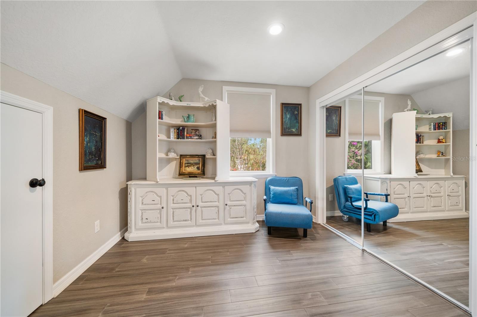 Image 17 of 26 For 428 Milwaukee Avenue