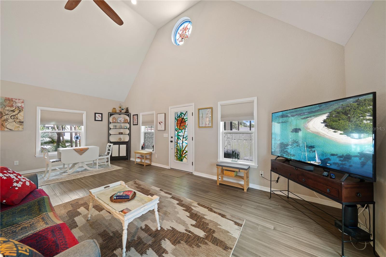 Image 7 of 26 For 428 Milwaukee Avenue