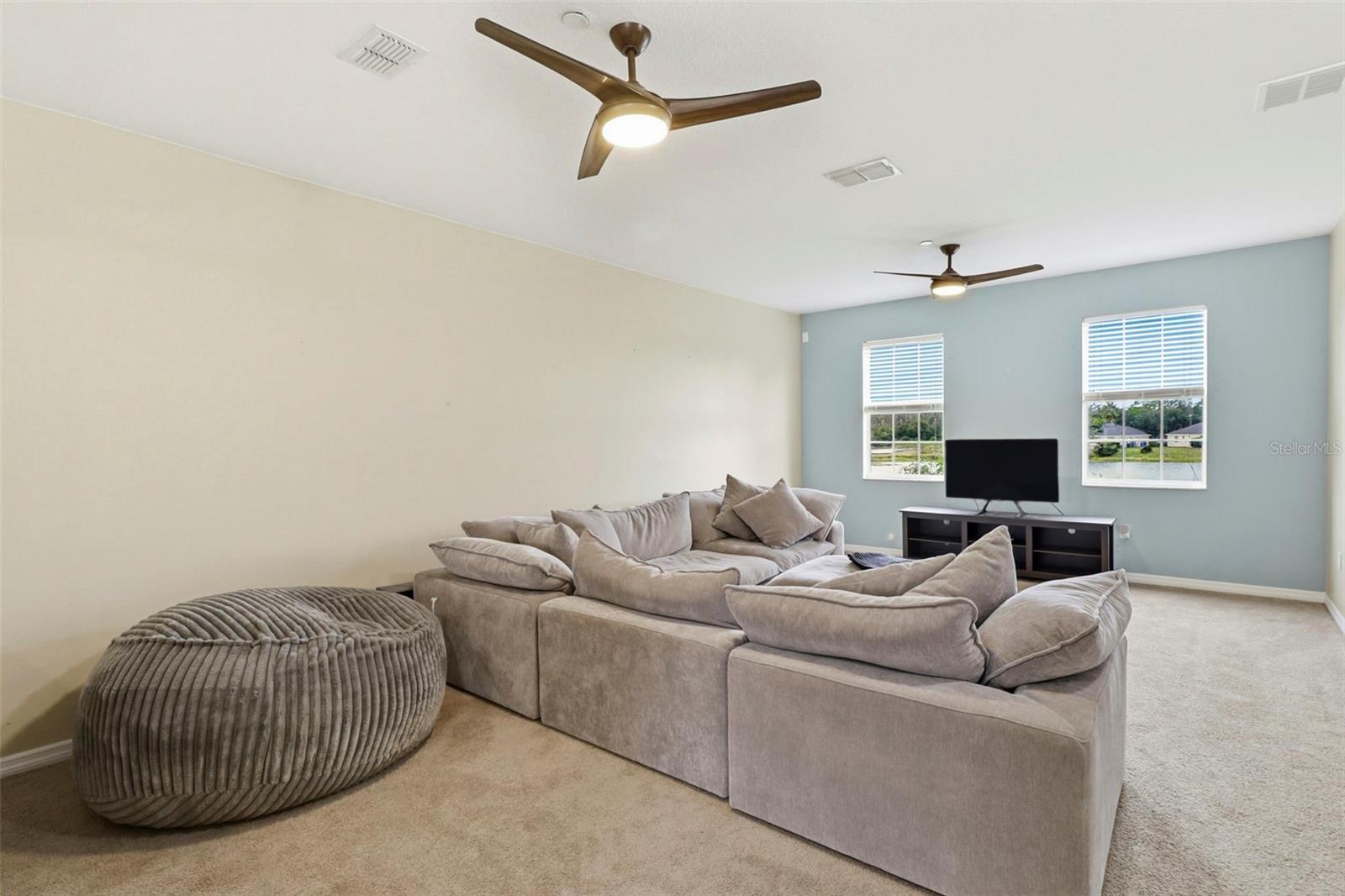 Image 10 of 45 For 10144 Arbor Run Drive 70