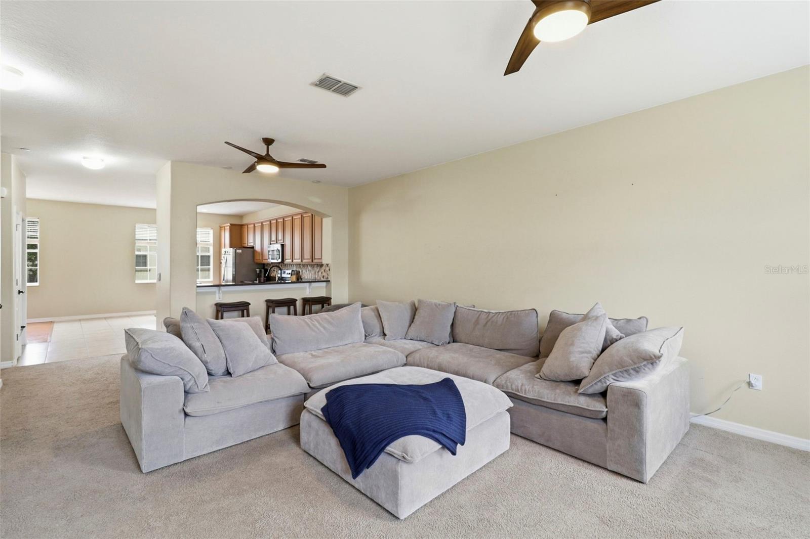 Image 13 of 45 For 10144 Arbor Run Drive 70