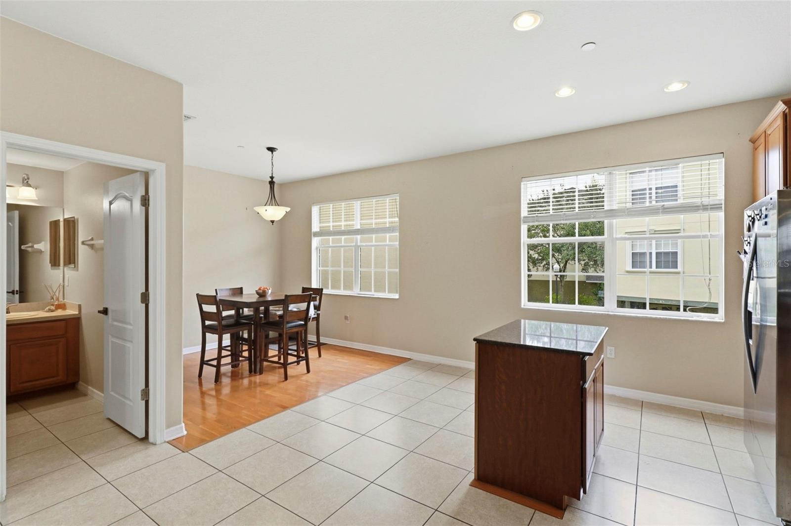 Image 19 of 45 For 10144 Arbor Run Drive 70