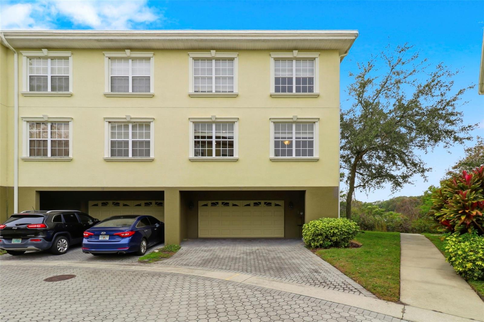 Image 34 of 45 For 10144 Arbor Run Drive 70