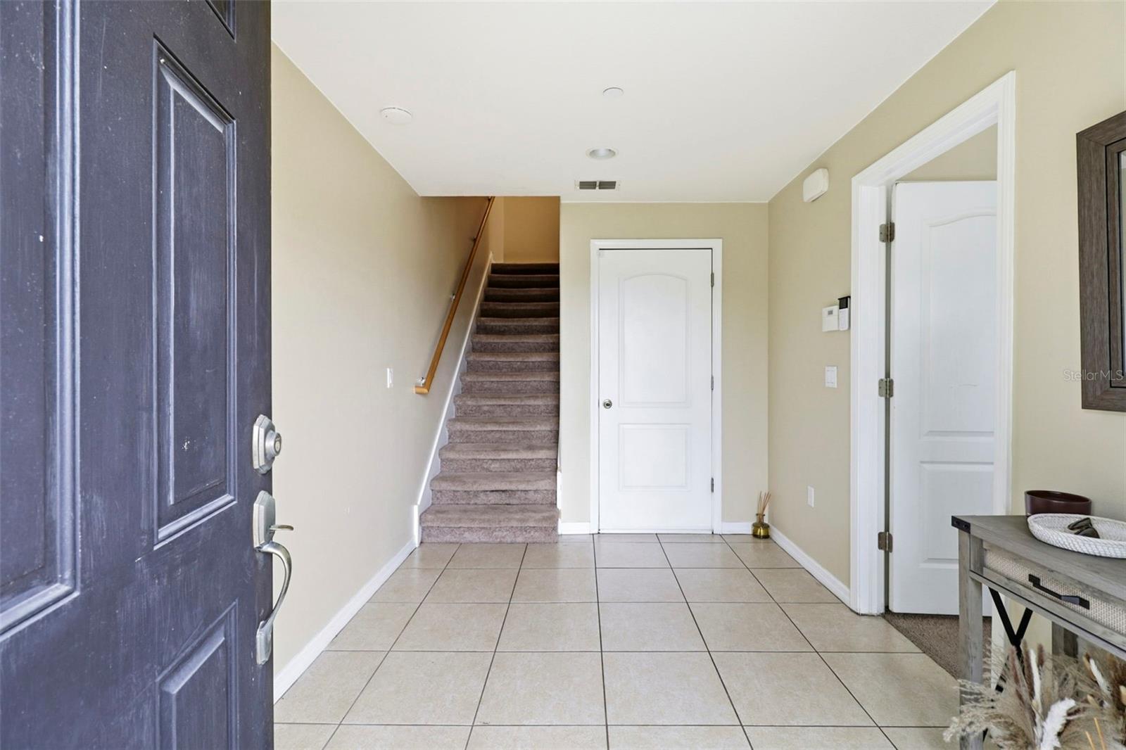 Image 5 of 45 For 10144 Arbor Run Drive 70