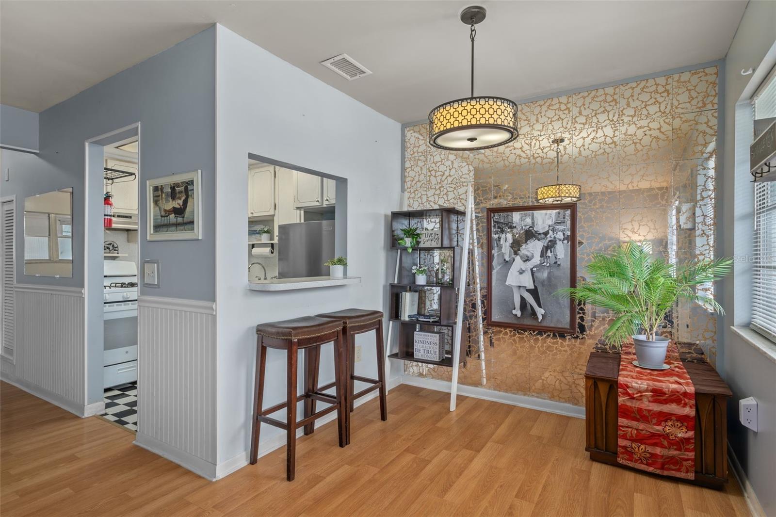 Image 13 of 36 For 5875 18th Street N 19