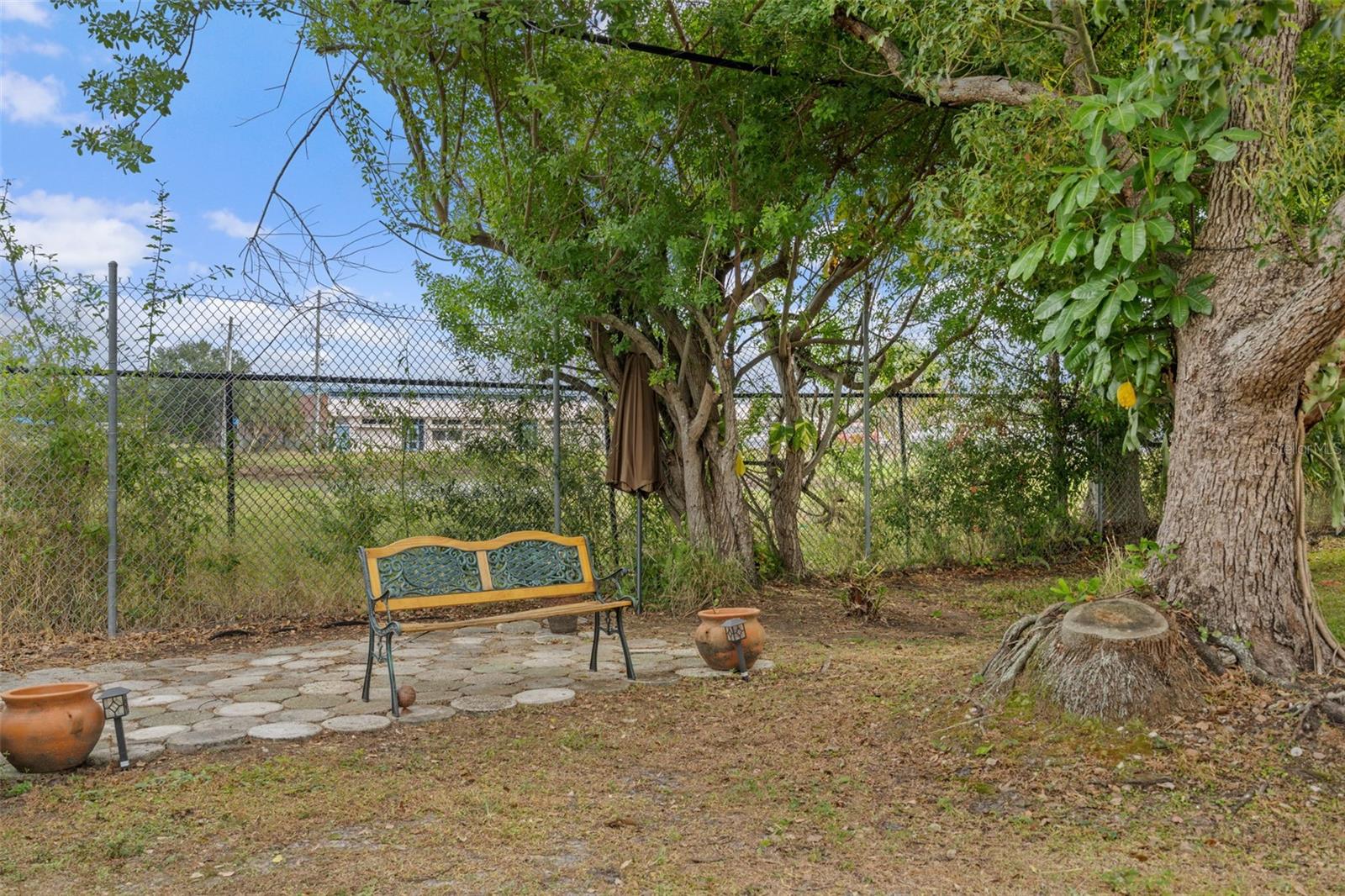 Image 5 of 36 For 5875 18th Street N 19