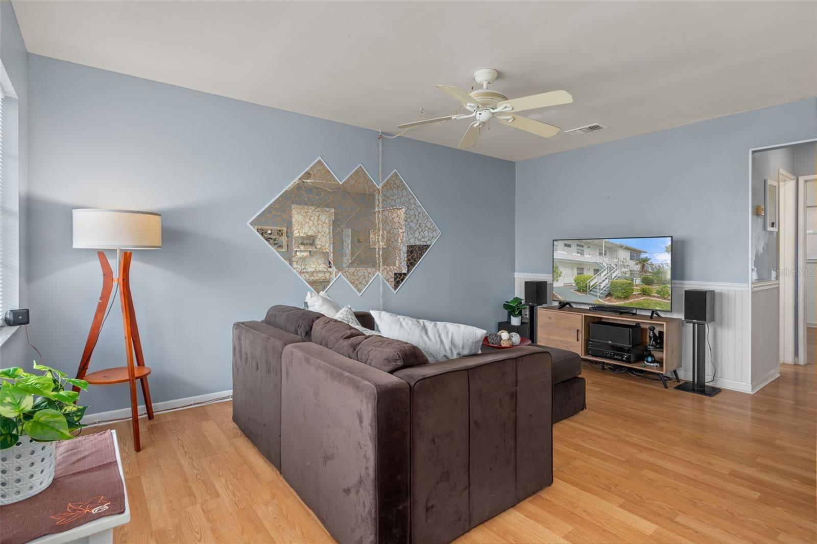 Image 9 of 36 For 5875 18th Street N 19