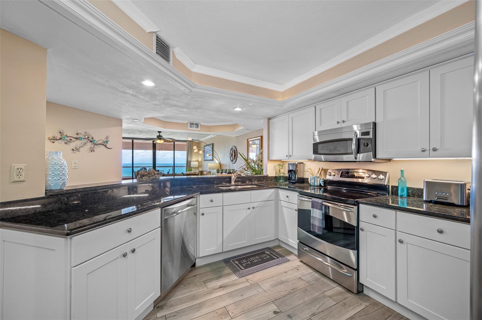 Image 19 of 60 For 1340 Gulf Boulevard 16b