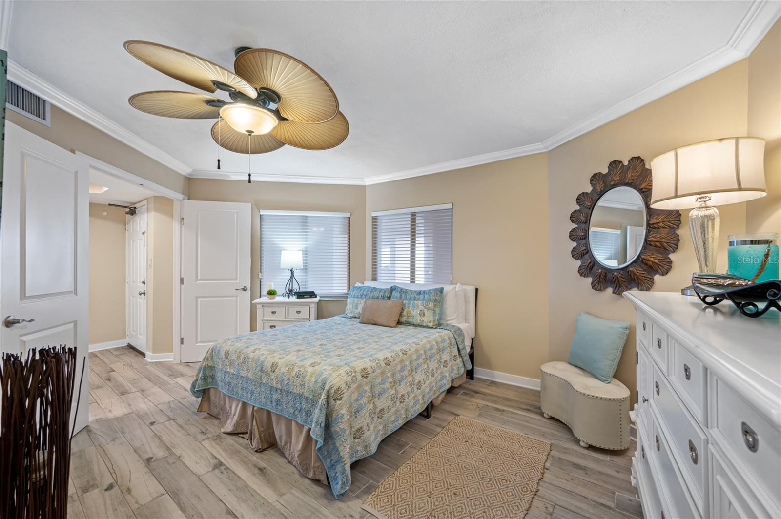 Image 37 of 60 For 1340 Gulf Boulevard 16b