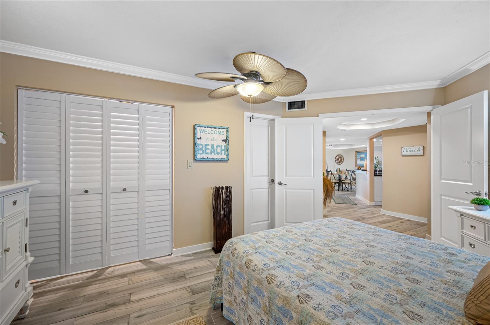 Image 38 of 60 For 1340 Gulf Boulevard 16b