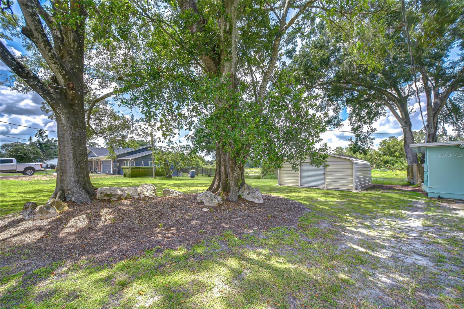 Image 38 of 41 For 910 Linwood Terrace