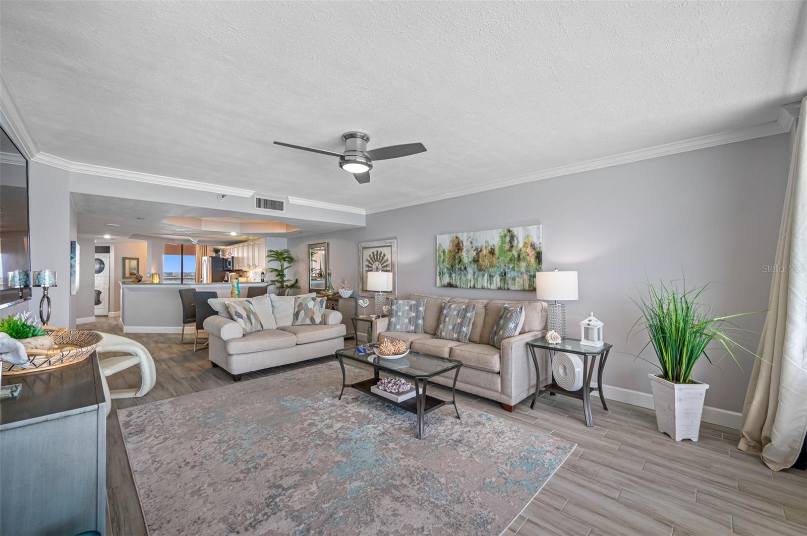 Image 10 of 58 For 1340 Gulf Boulevard 15e