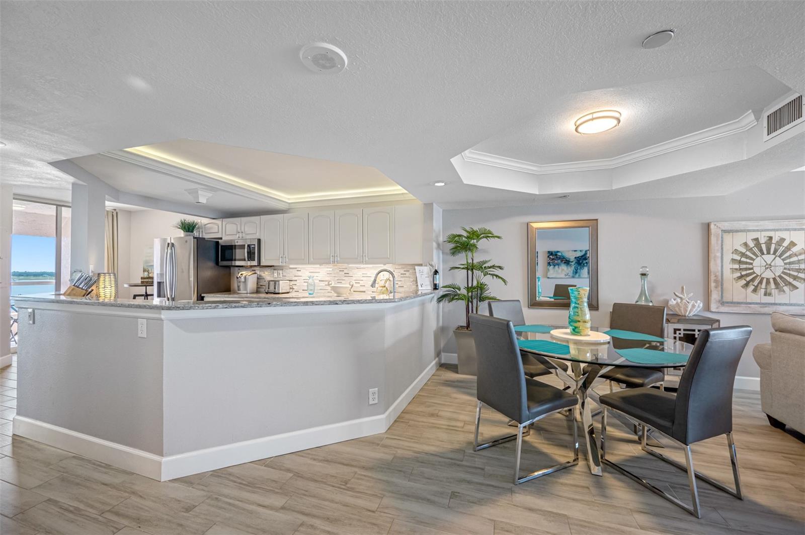 Image 15 of 58 For 1340 Gulf Boulevard 15e