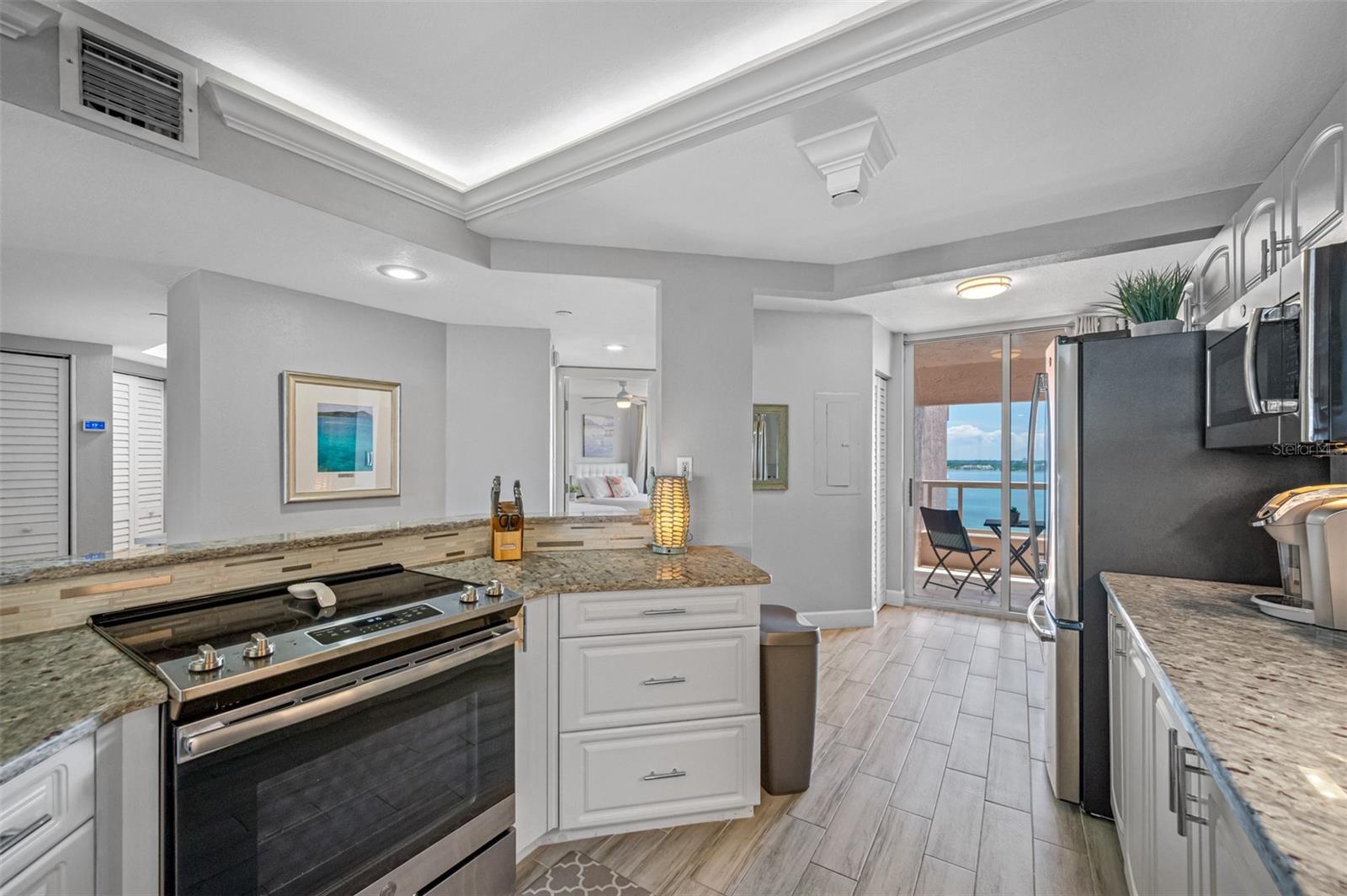 Image 19 of 58 For 1340 Gulf Boulevard 15e