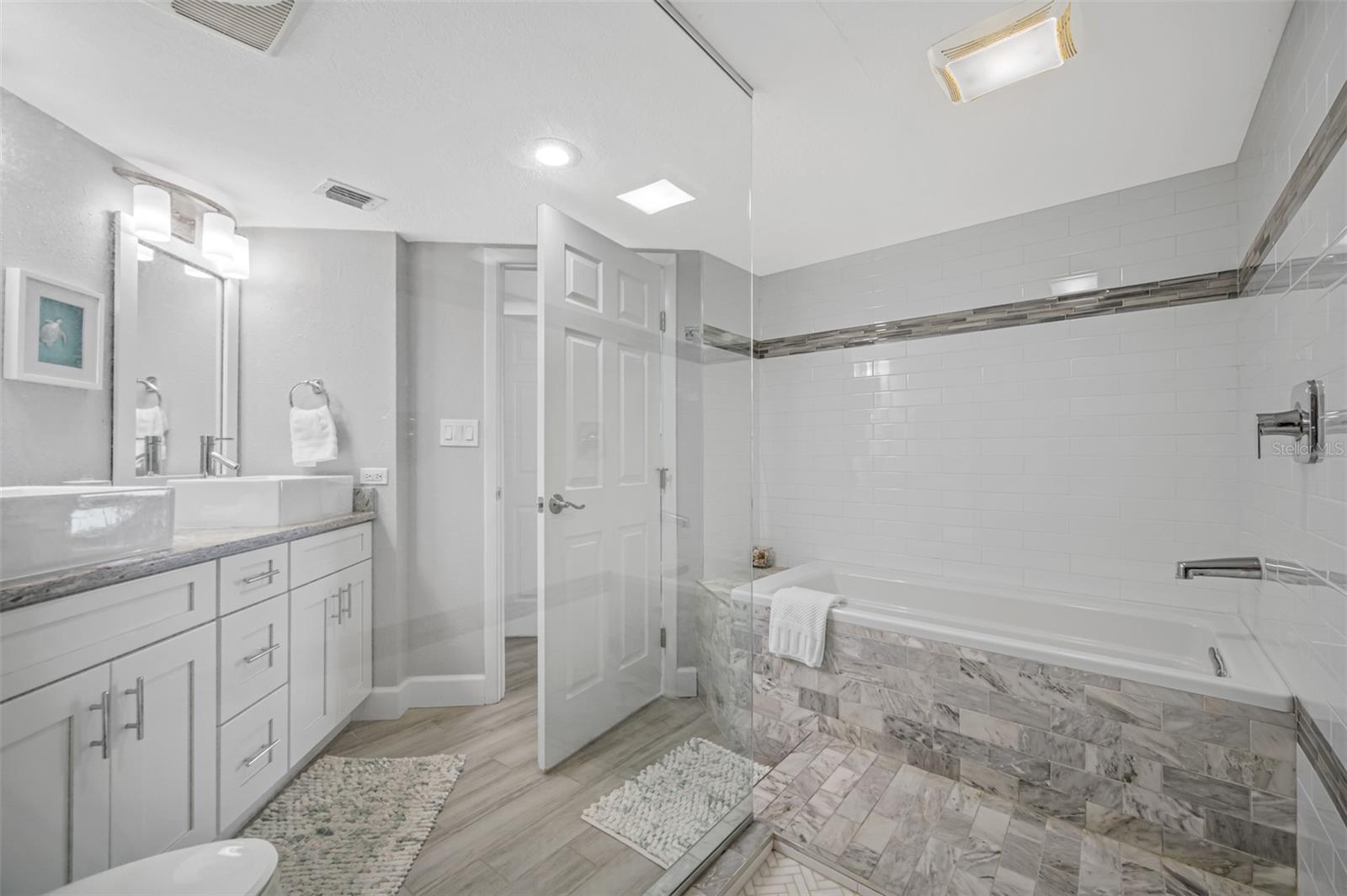 Image 29 of 58 For 1340 Gulf Boulevard 15e