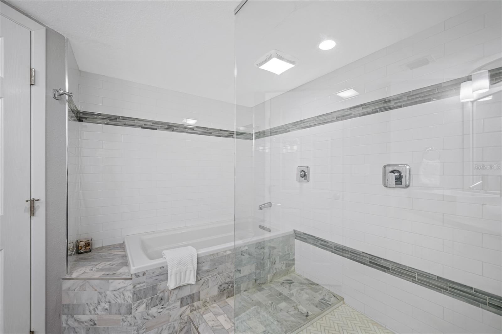 Image 32 of 58 For 1340 Gulf Boulevard 15e