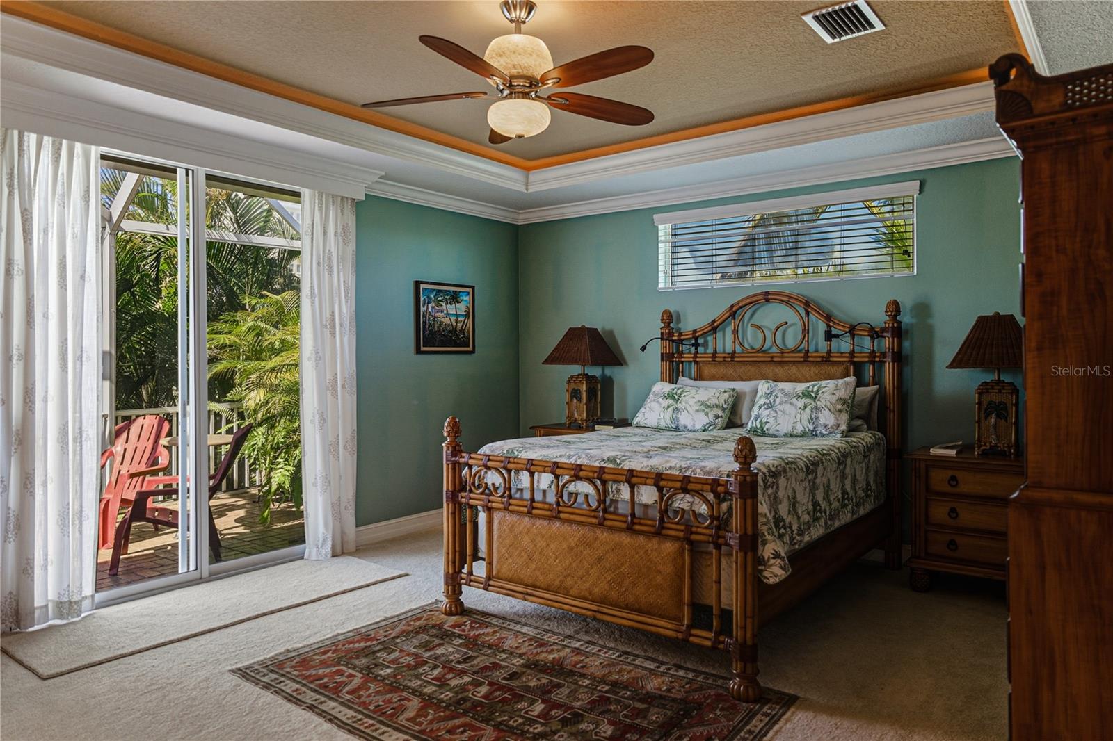 Image 32 of 95 For 313 10th Avenue E