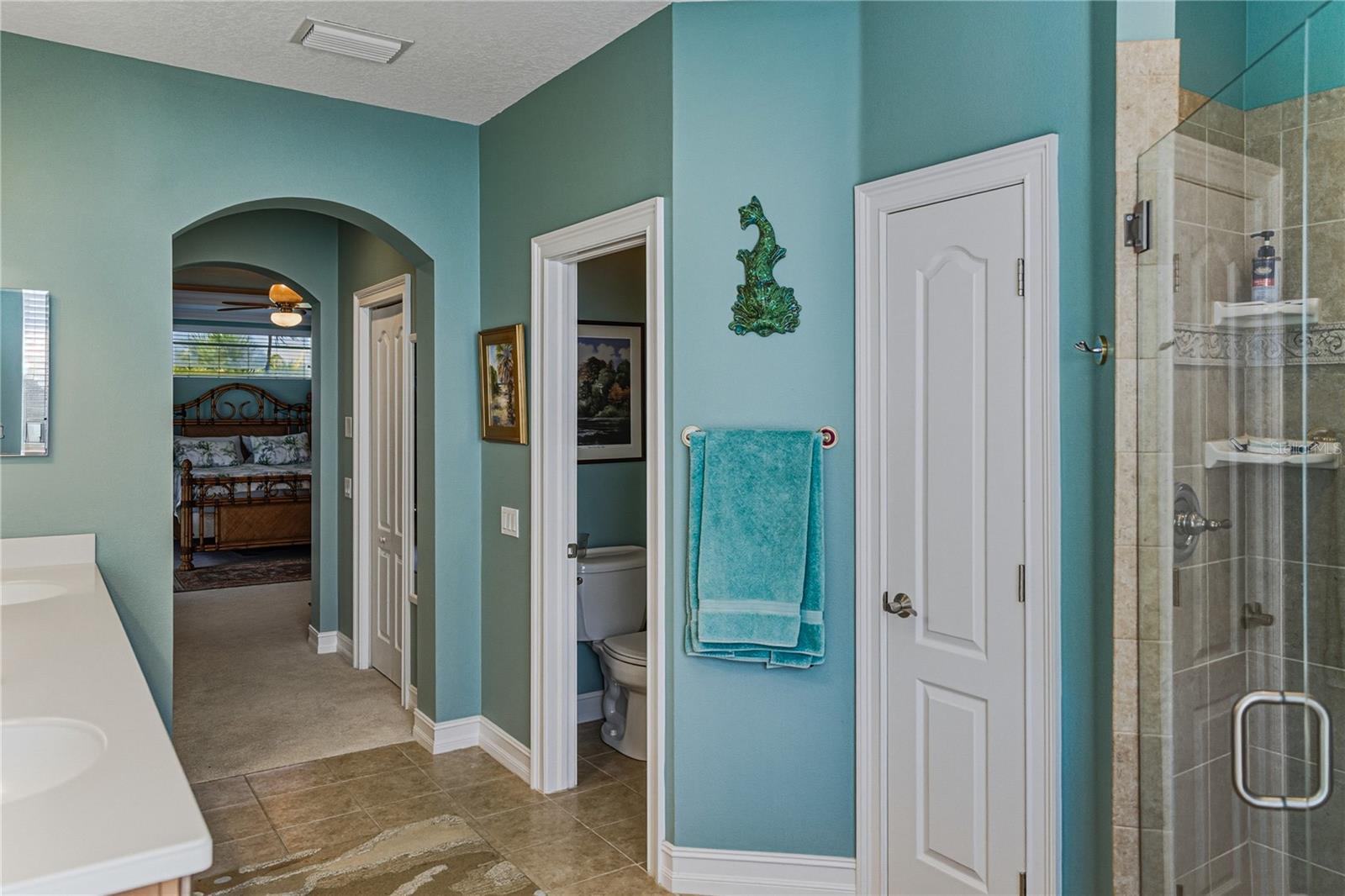 Image 41 of 95 For 313 10th Avenue E