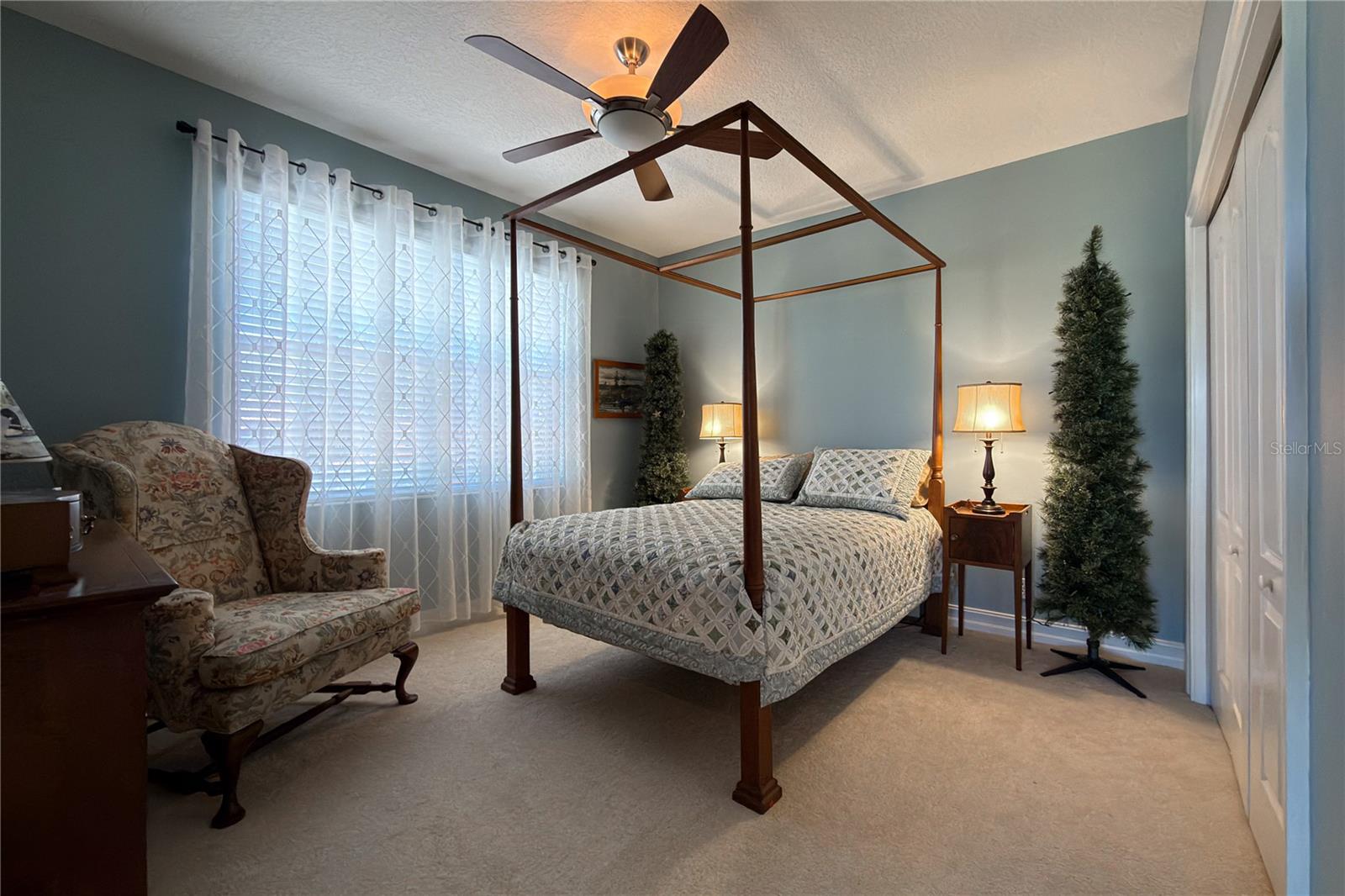 Image 48 of 95 For 313 10th Avenue E